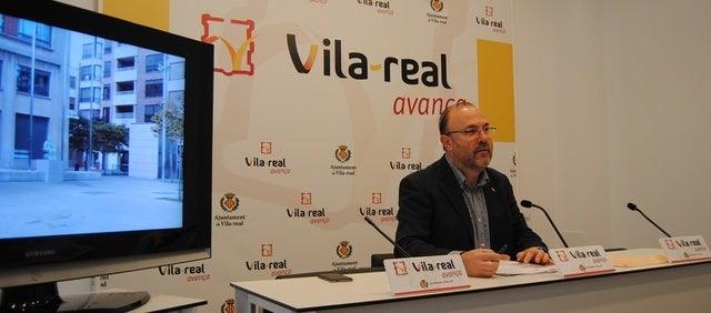 Presentaci&oacute; de l'est&agrave;tua de Jaume I